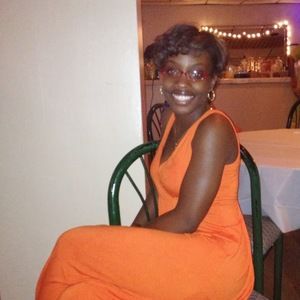 Meet your Posher, Evelyn